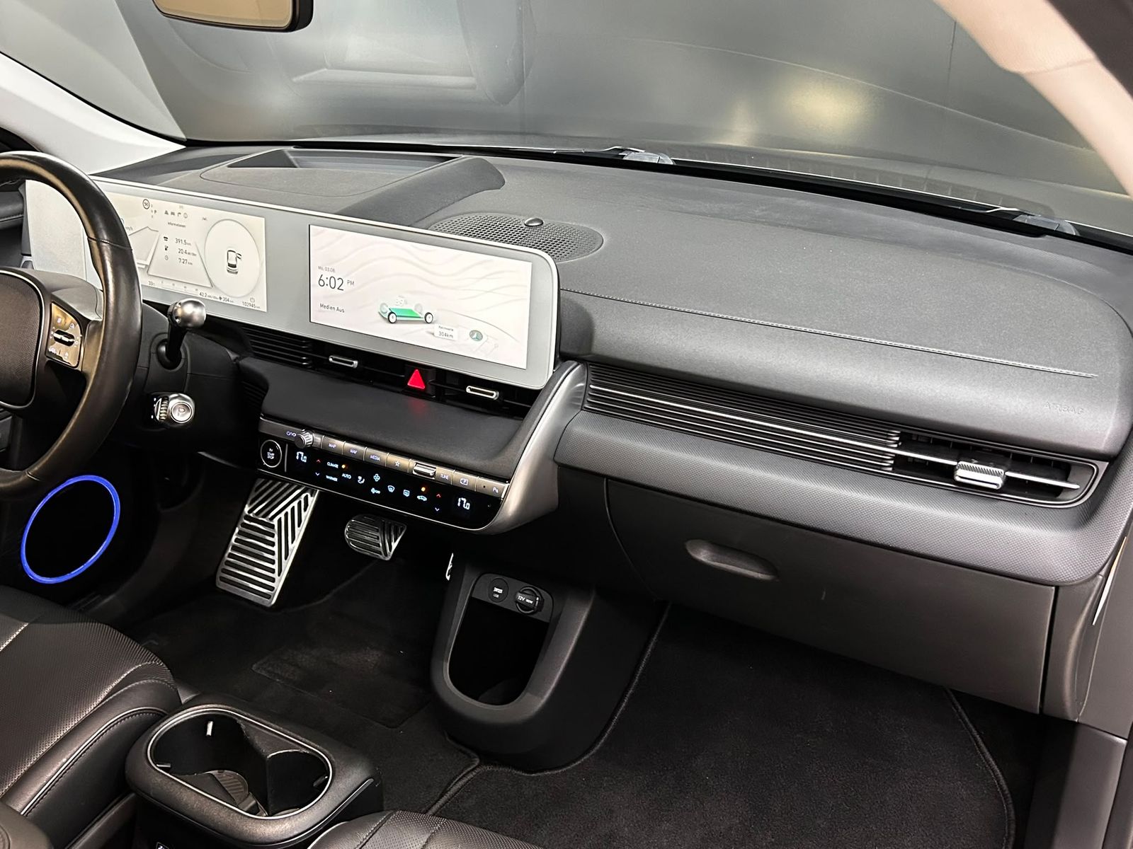 Fahrzeugabbildung Hyundai Ioniq 5 Uniq 4WD LED+NAVI+SHZ+BOSE+HEAD+ACC+AHK+