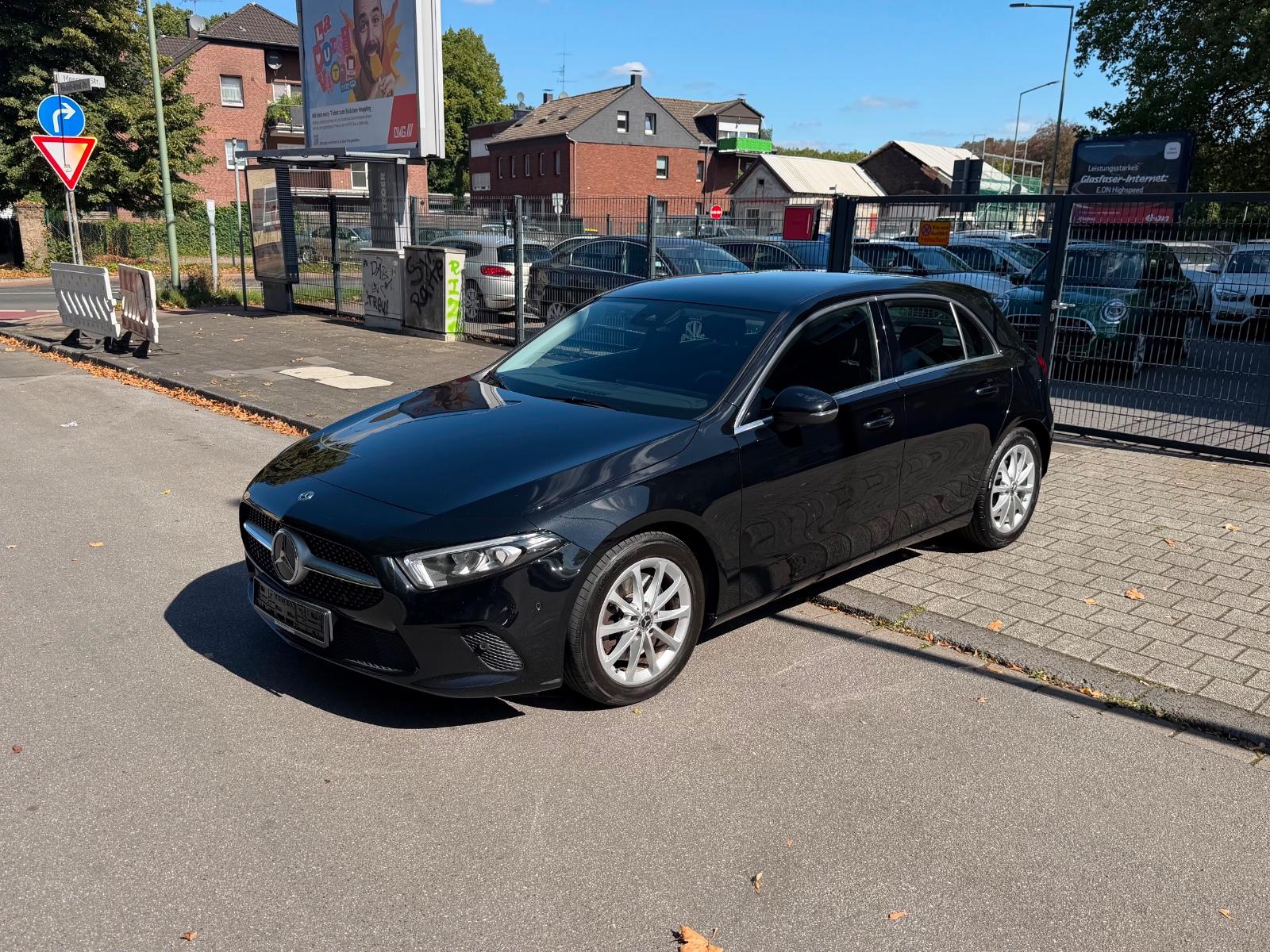 Mercedes-Benz A 250 Progressive Automatik