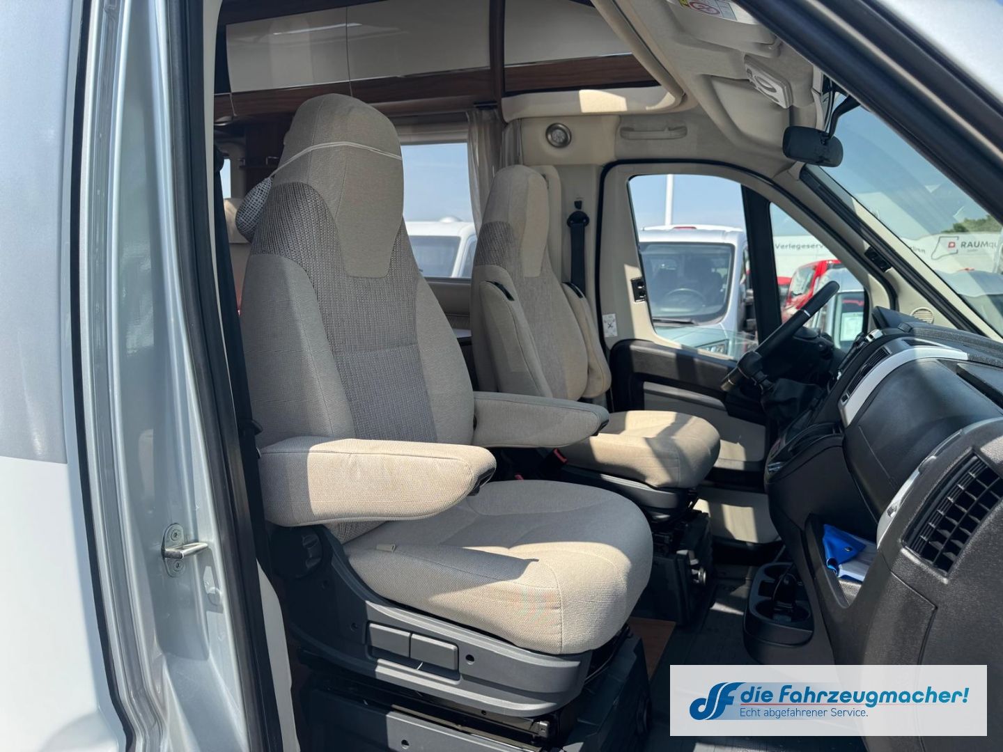 Fahrzeugabbildung Fiat Ducato 2.3 Hymer SL588 T588 SL Klimaautom Temp B