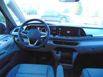 Volkswagen T7 Multivan - 7