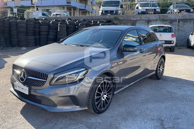 Mercedes-Benz MERCEDES A 180 d Automatic Sport