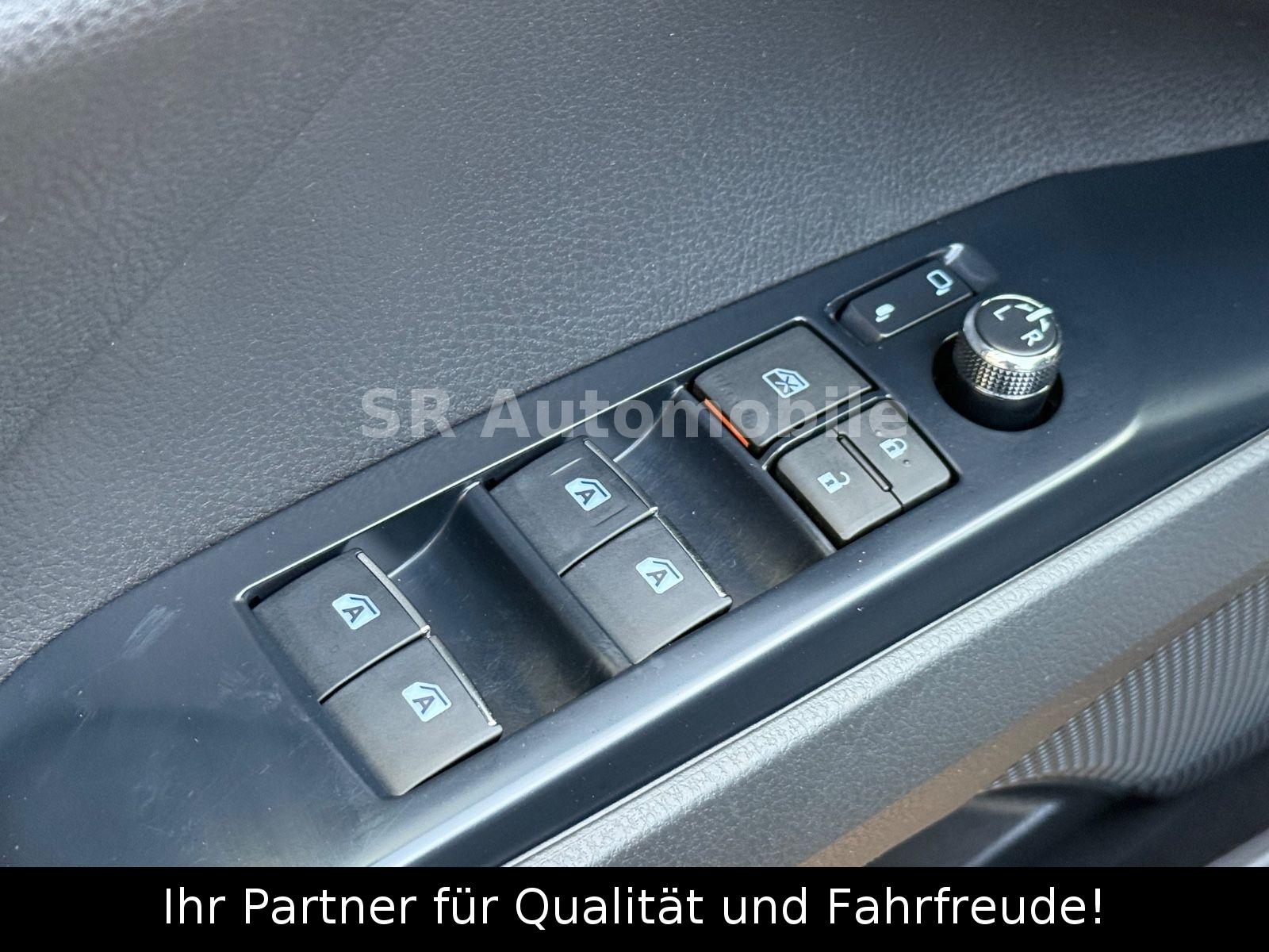 TOYOTA CAMRY HYBRID EXECUTIVE 2.5 218ch - SIÈGES CHAUFFANTS CUIR - GPS - RÉGULATEUR ADAPTATIF ACC - CAMÉRA DE RECUL