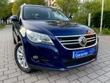 Volkswagen Tiguan Sport-4Motion-2.0-Navi-Automatik-PDC-AHK- - gebrauchte VW Tiguan aus dem Jahr 2009