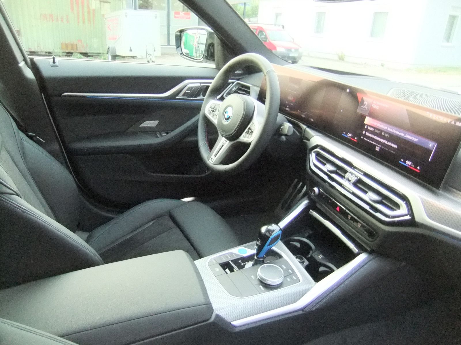 BMW i4 Gran Coupe M50 Schiebedach AHK 99,5% SOH foto 4