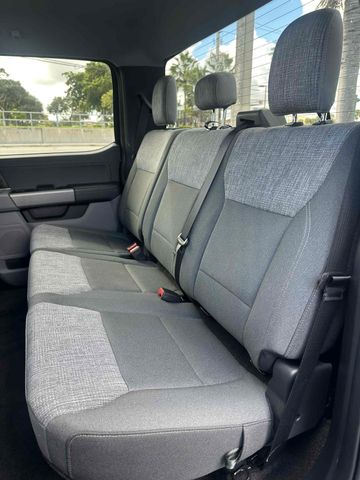 Ford F 150 Lightning SXT AWD  Elektro 2023 dunkelblau