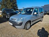 Peugeot Partner Premium 75, Rollstuhlumbau - Peugeot aus 2003