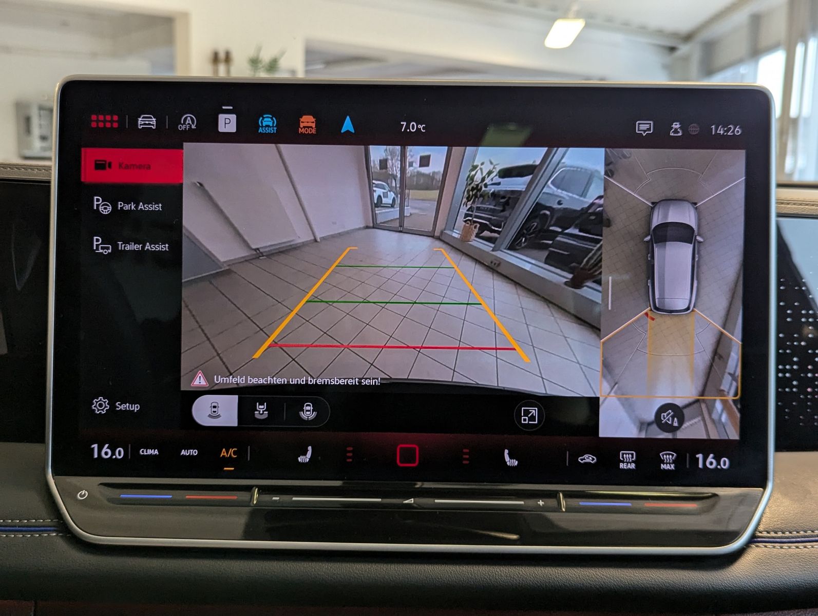 Fahrzeugabbildung Volkswagen Tiguan 2.0TDI R-Line 4M Pano H/K AHK Matrix 20"