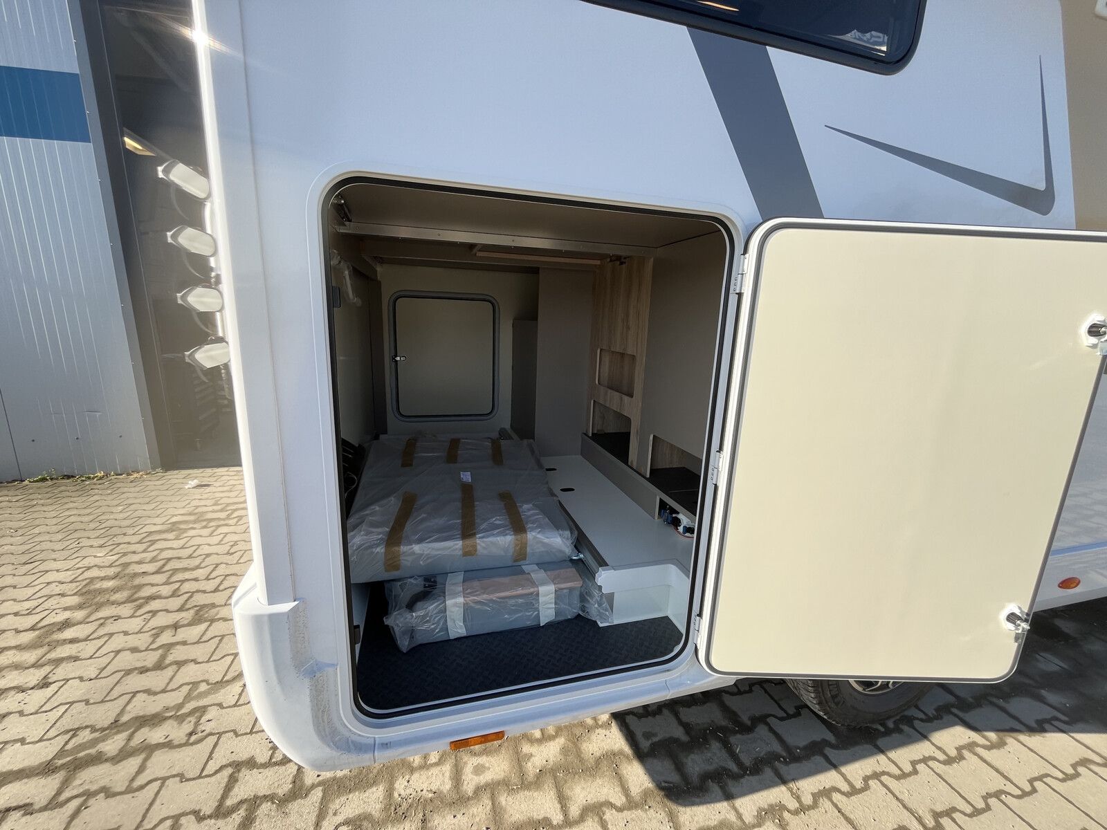 Fahrzeugabbildung Eura Mobil Profila T PT 660 EB Dachklima/Mark./Mondial