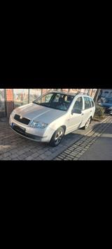 Skoda skoda fabia kombi  1.4 mit Rest tüv - Skoda Fabia aus 2001: Kombi