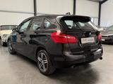 BMW 220 Active Tourer Aut. Sport Line/Navi/HUD/Leder - BMW 220 Active Tourer: Van