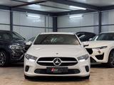 Mercedes-Benz A 160 KAMERA*KOMFORT*MBUX*DAB*1.HAND - Mercedes-Benz A 160 mit Benzin-Antrieb