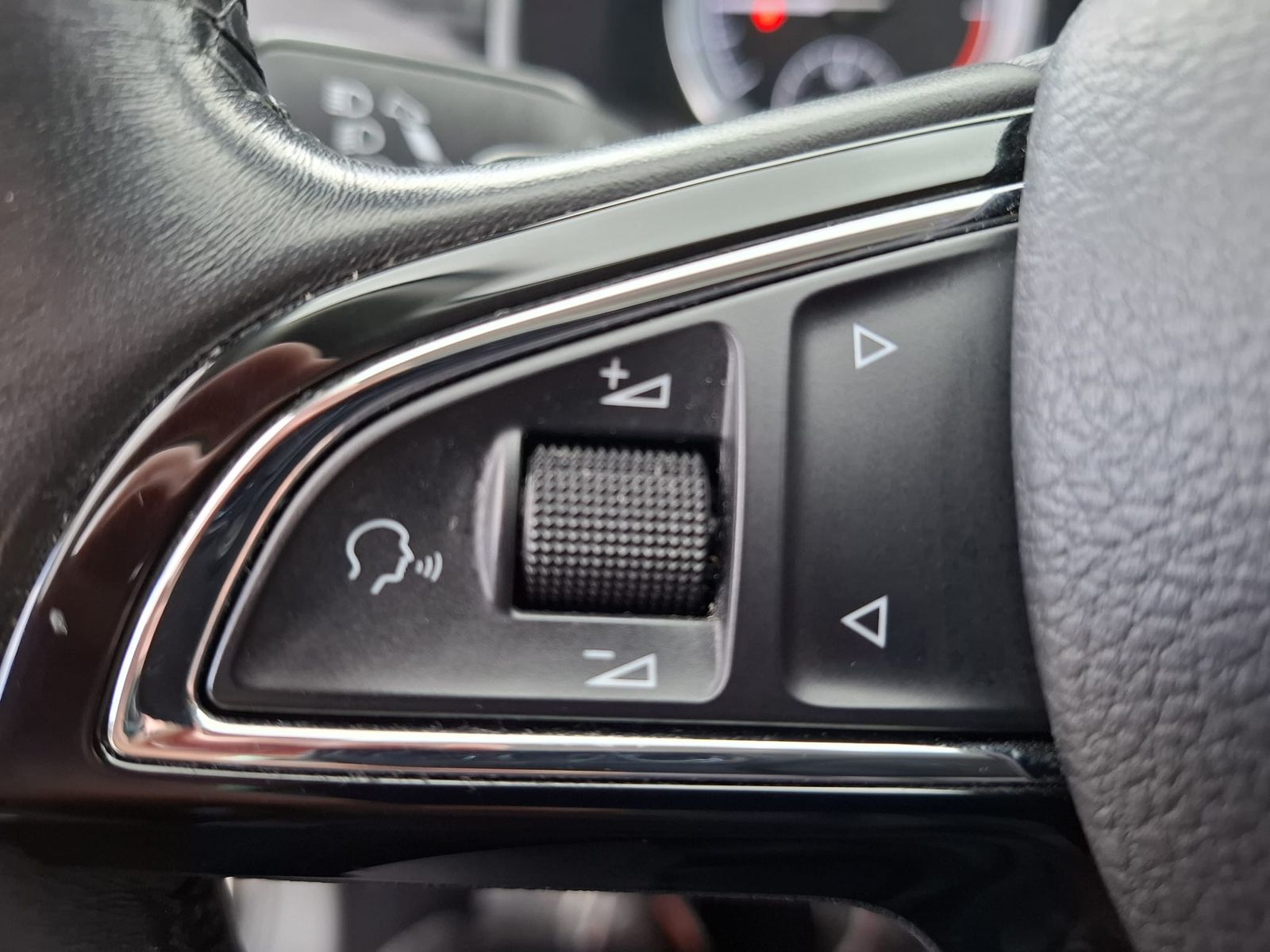 Fahrzeugabbildung SKODA Kodiaq 2.0 TDI 4x4 PANO*StandH*LEDER*CANTON*AHK