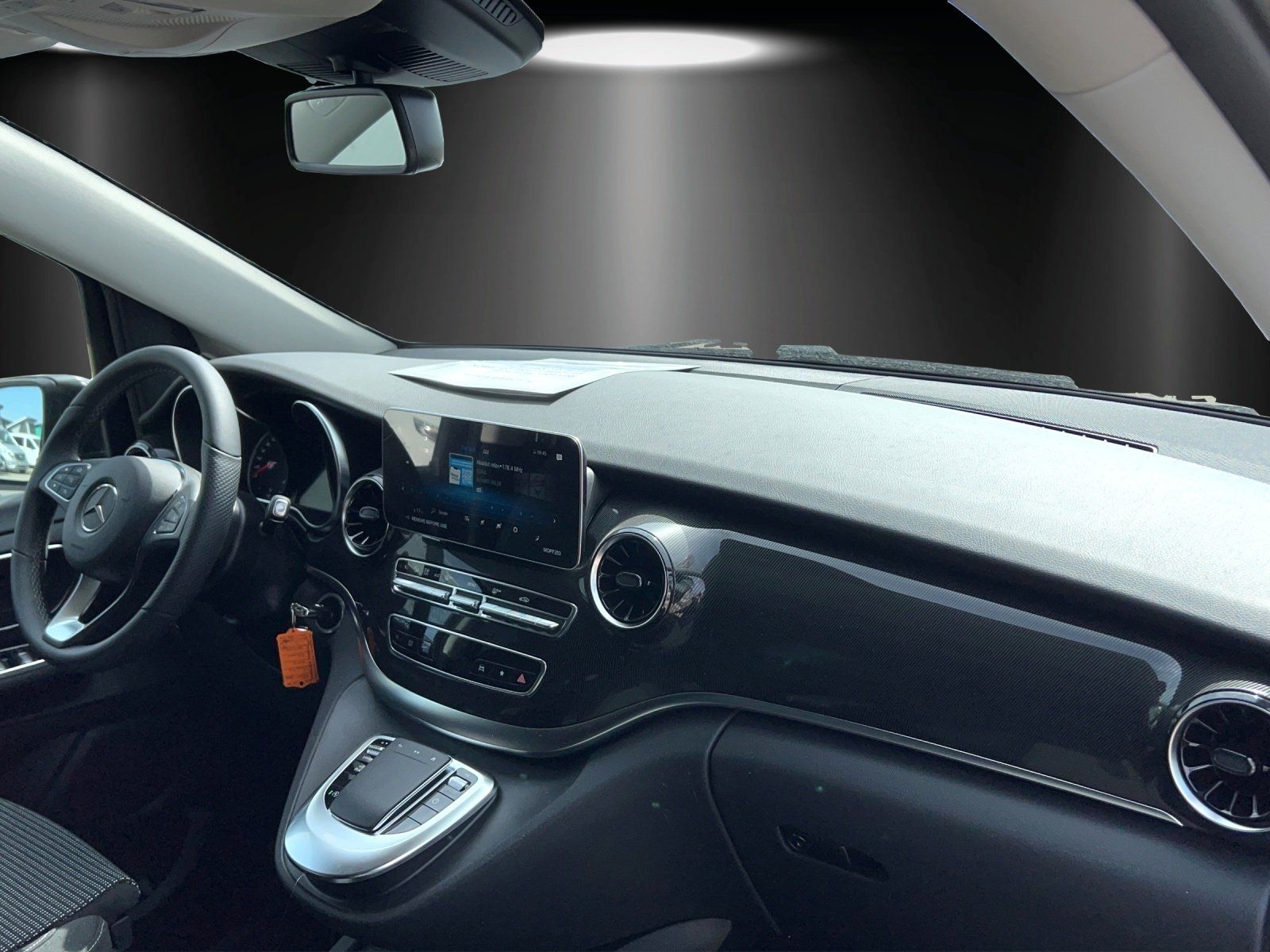 Fahrzeugabbildung Pössl V 250d Pössl CAMPSTAR Küche Markise 360°ILS Navi