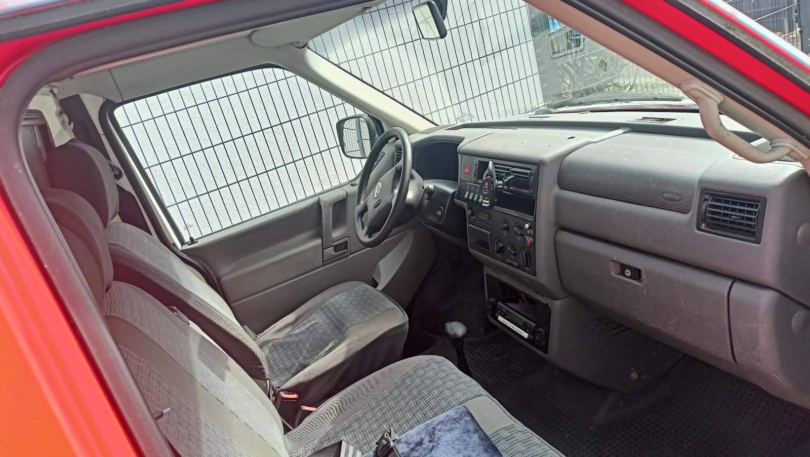 Volkswagen T4 Wohnmobil / Krankenwagen