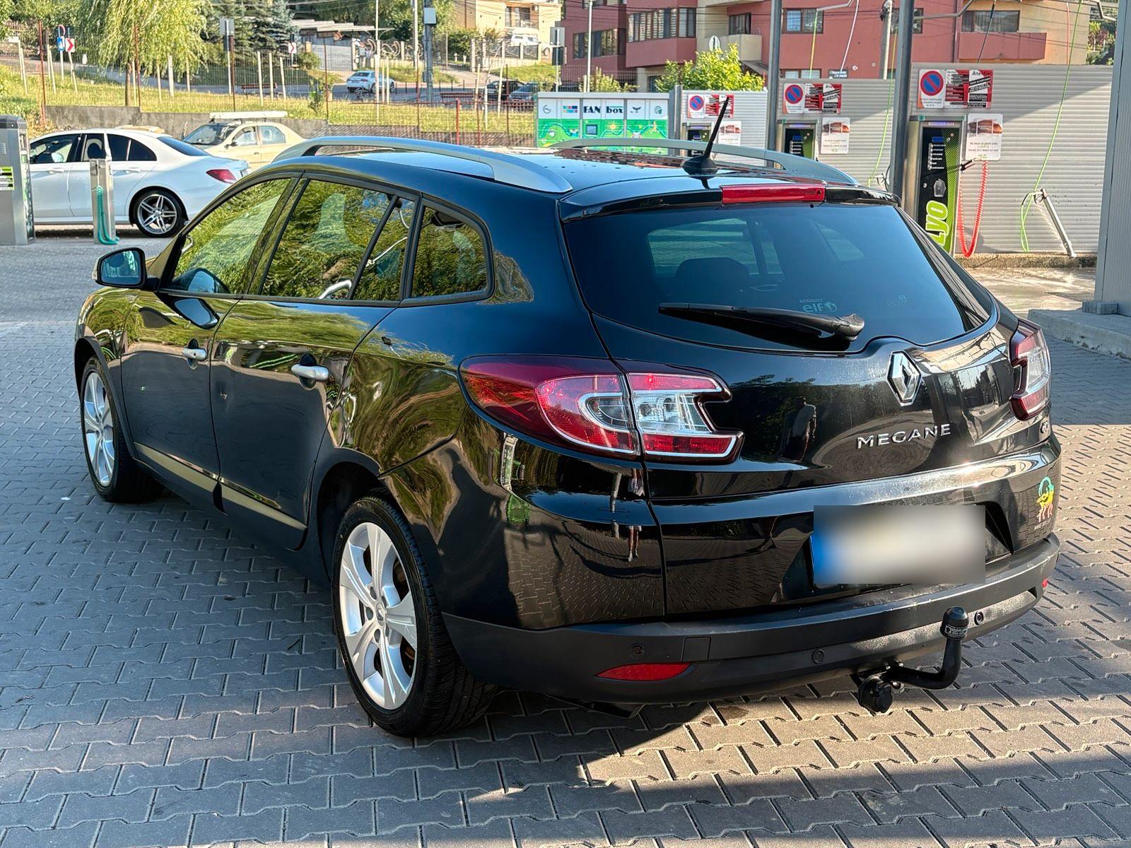 Renault Megane 2011 — engine 131 HP (96kW)