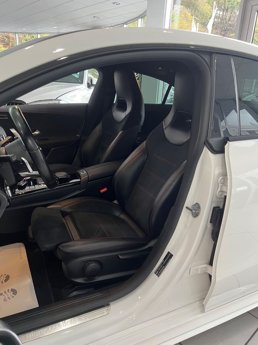 Fahrzeugabbildung Mercedes-Benz CLA 200 AMG * 35 AMG OPTIK *