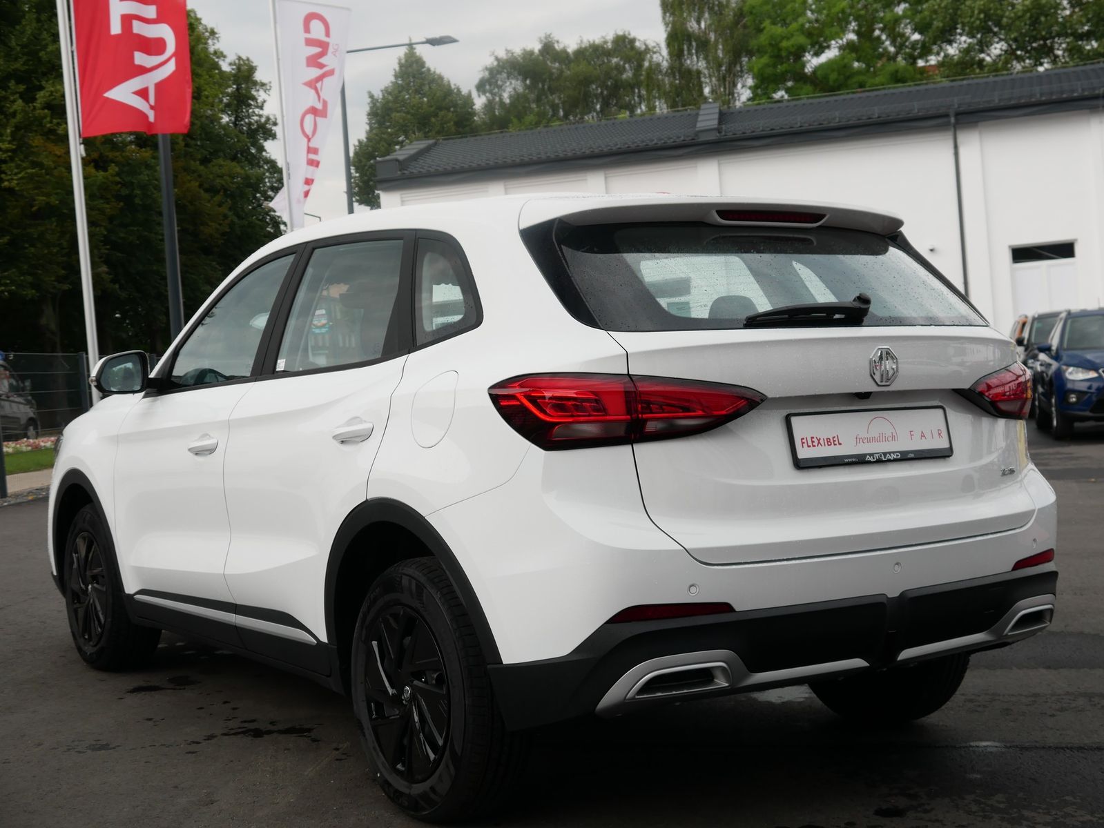 MG ZS