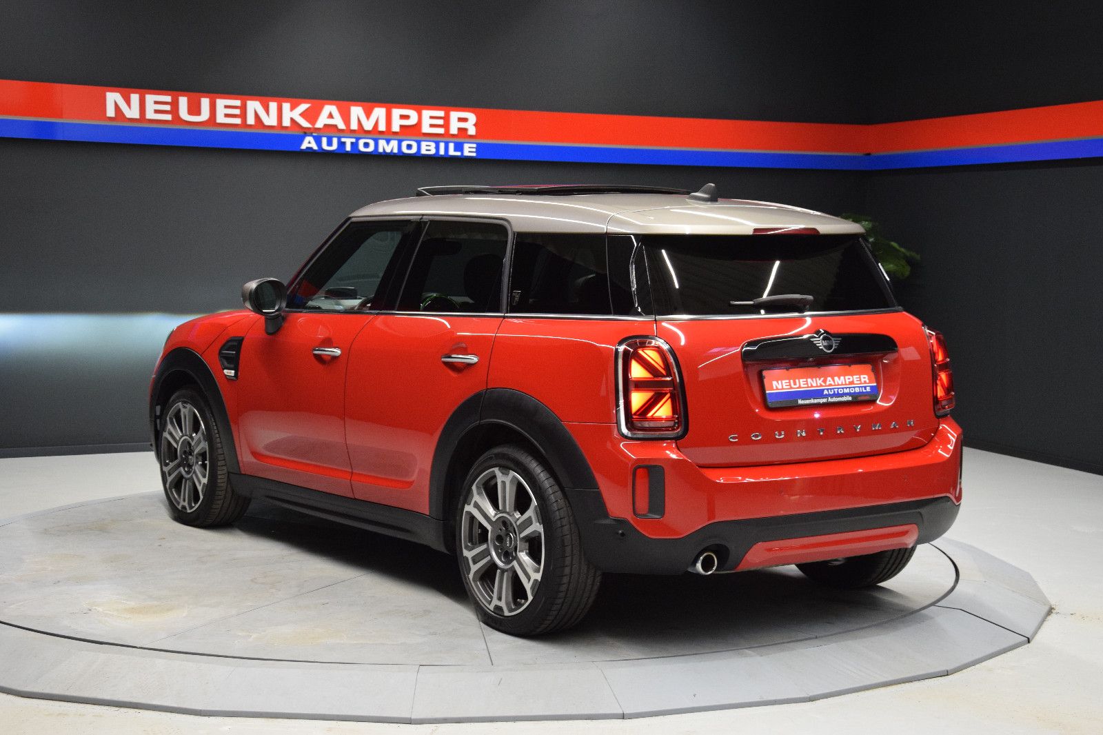 Fahrzeugabbildung MINI Countryman Cooper Yours Trim Pano HuD Memory ACC