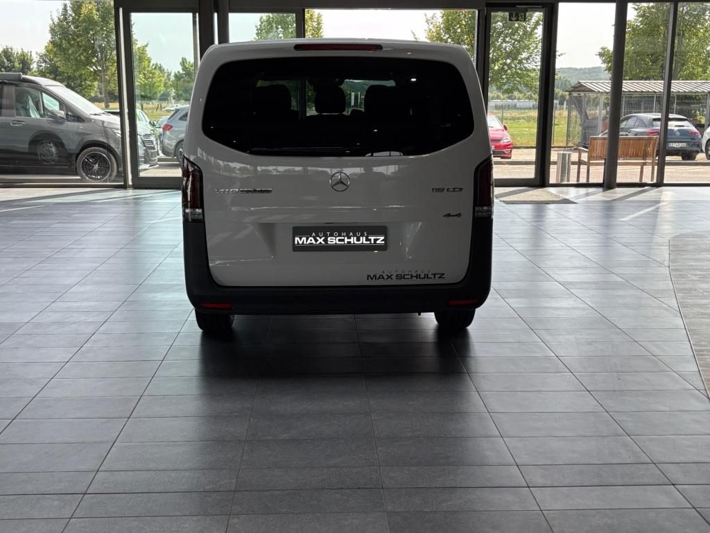 Fahrzeugabbildung Mercedes-Benz Vito 119 CDI 4x4 Tourer PRO Lang Navi*LED*Kamera