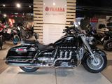 Triumph Rocket 3 *Koffer & Sissybar* - TRIUMPH CHOPPER