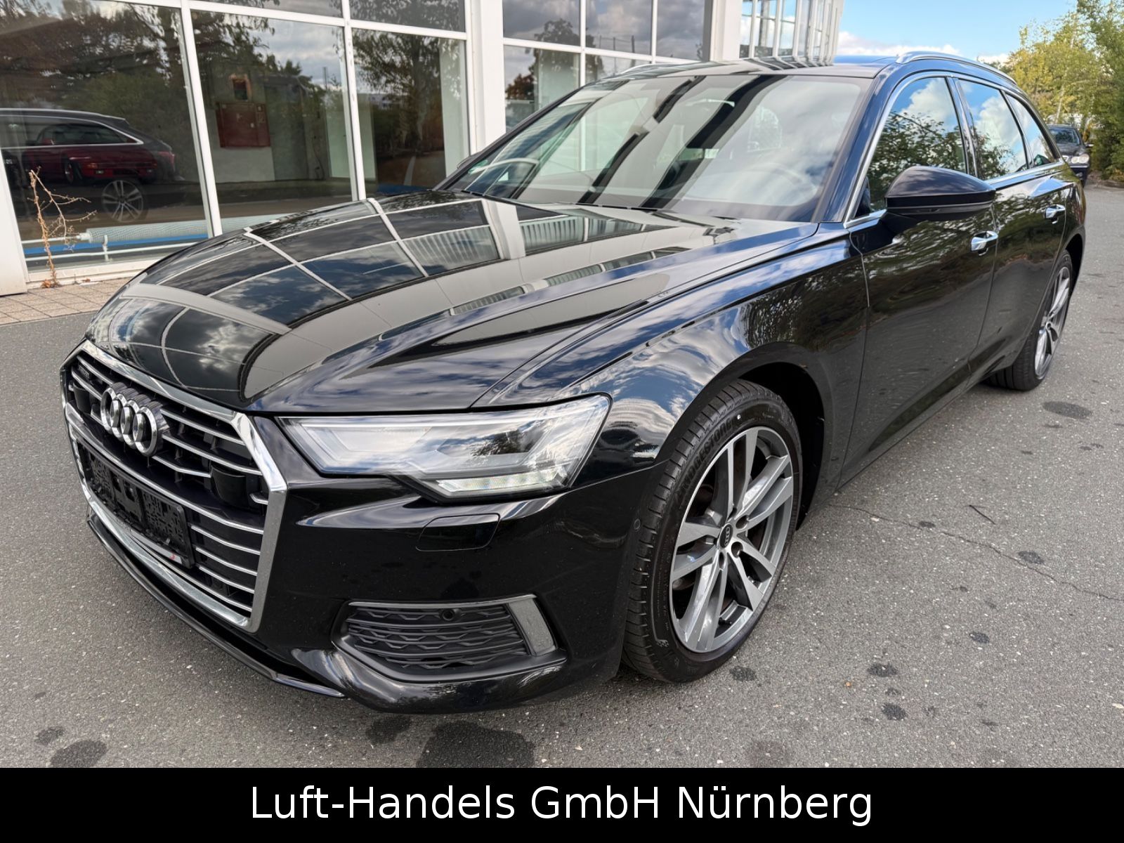 Audi A6 Avant 40 TDI quattro design Virtual Panorama