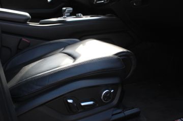 Audi Q7 - 10