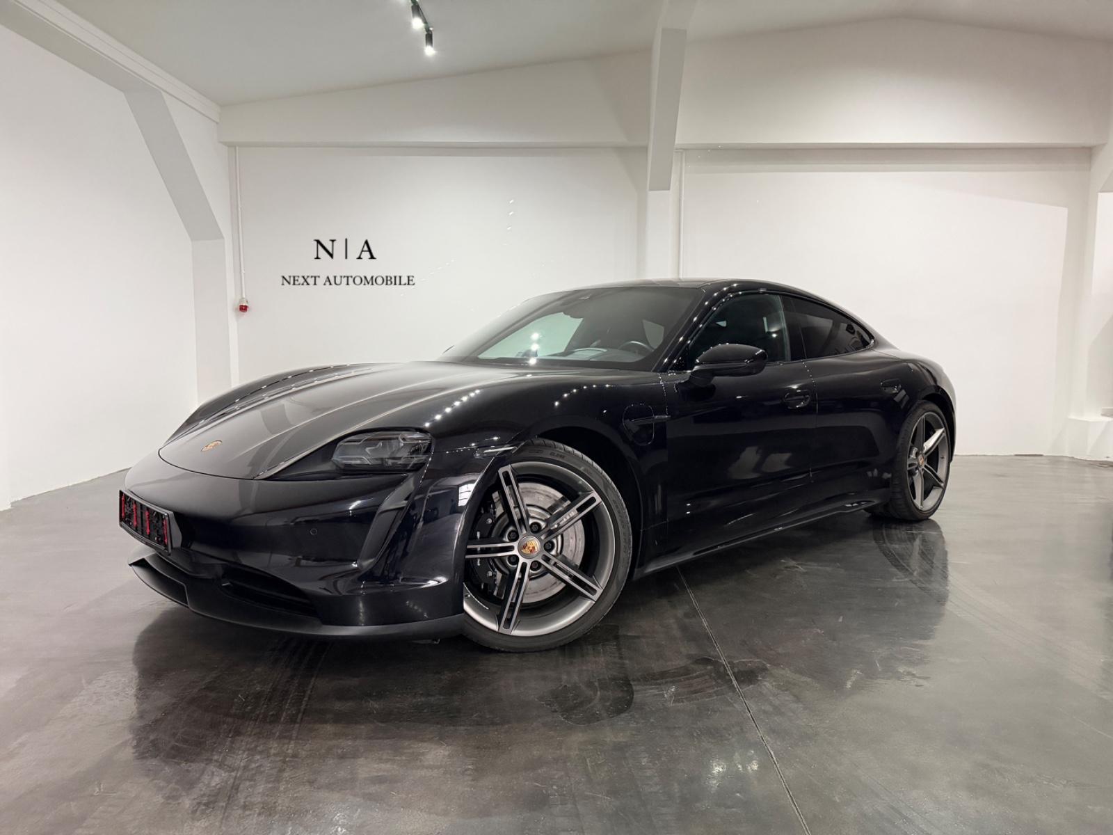 Porsche Taycan 4 S Beifahrer Display PSCB 360° Head Up