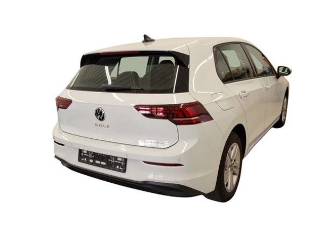 Fahrzeugabbildung Volkswagen Golf 1.5 eTSI DSG Life KESSY GJR LED APP-CONNECT
