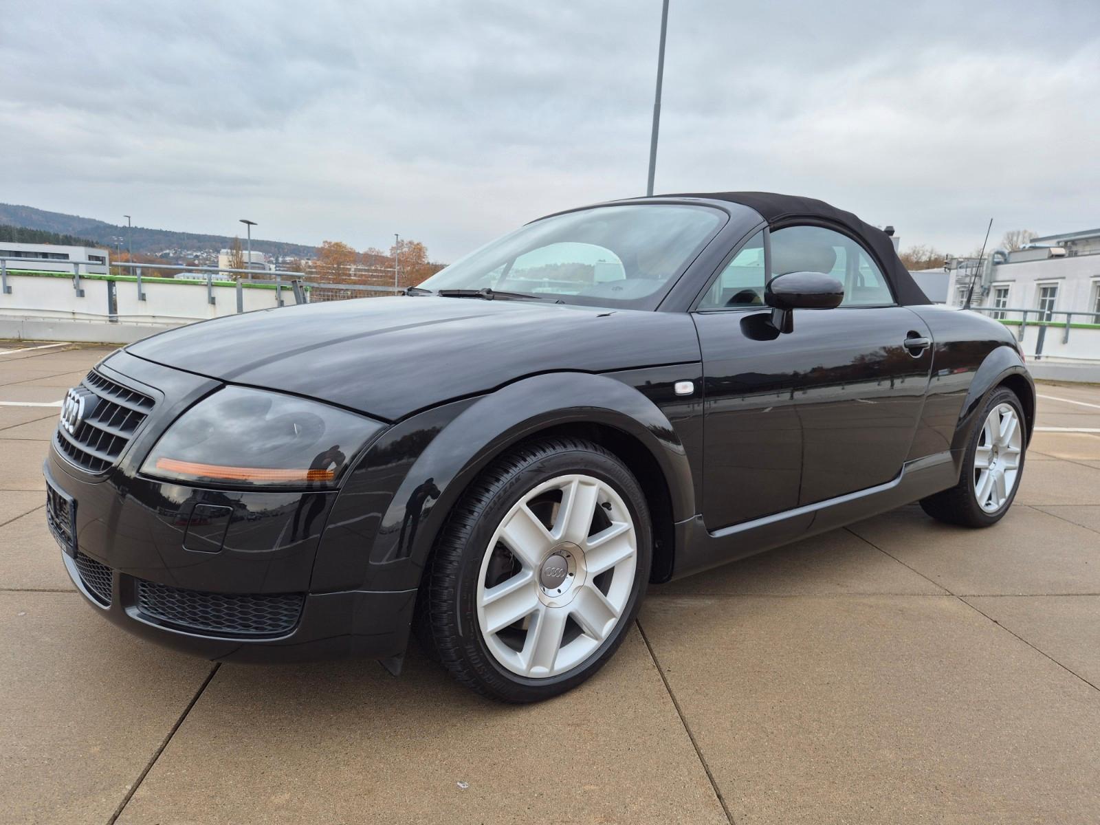 Audi TT Roadster 1.8 T  bei Audi Service gepflegt.Top