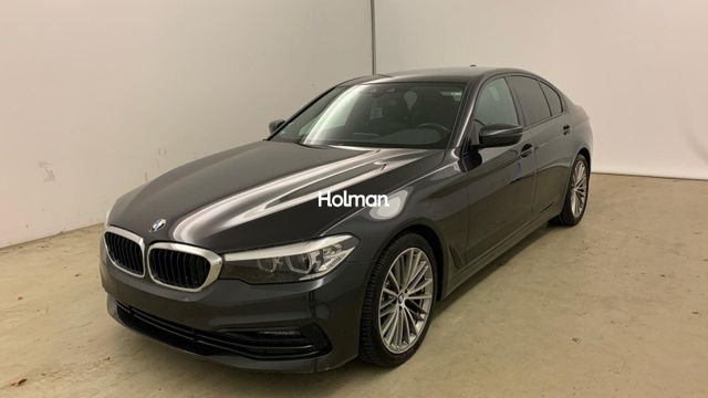 BMW 530d Lim. Sport Line AHK Navi LED RFK Teilleder