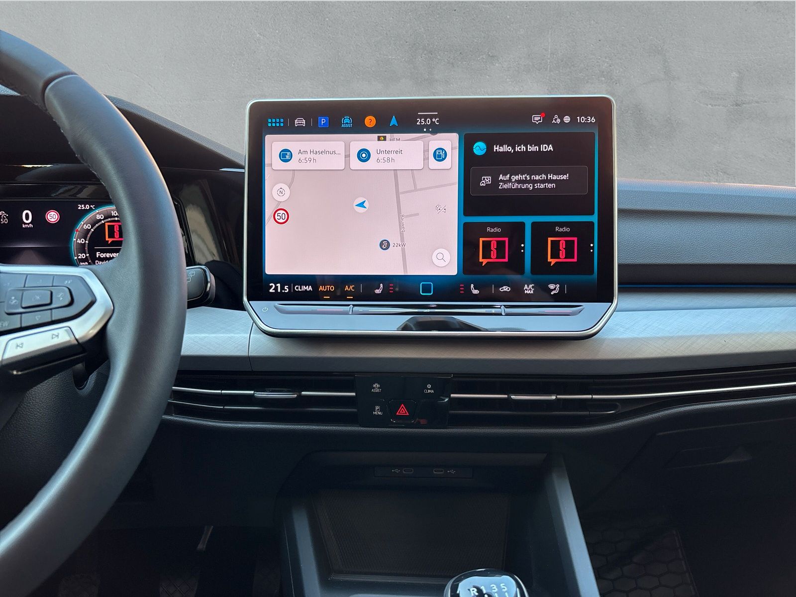 Fahrzeugabbildung Volkswagen Golf Variant 2.0 TDI Life AHK Kamera LED ACC SHZ