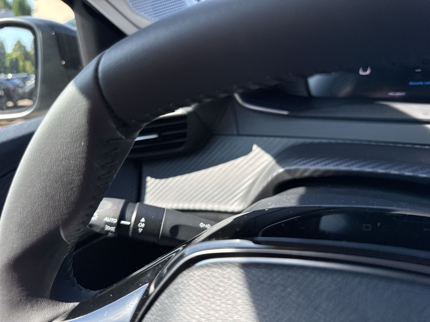 Peugeot 208 - Bild 22