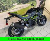 Kawasaki Z125 Starterbonus von 500,- € möglich - KAWASAKI V 12