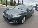 Ford Mondeo  Titanium Navi*LED*Leder*AHK*PanoDach - Ford: Grün, Metallic