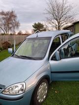 Opel Combo Rollstuhl gerecht Selbstfahrer - gebrauchte Opel Combo aus dem Jahr 2009