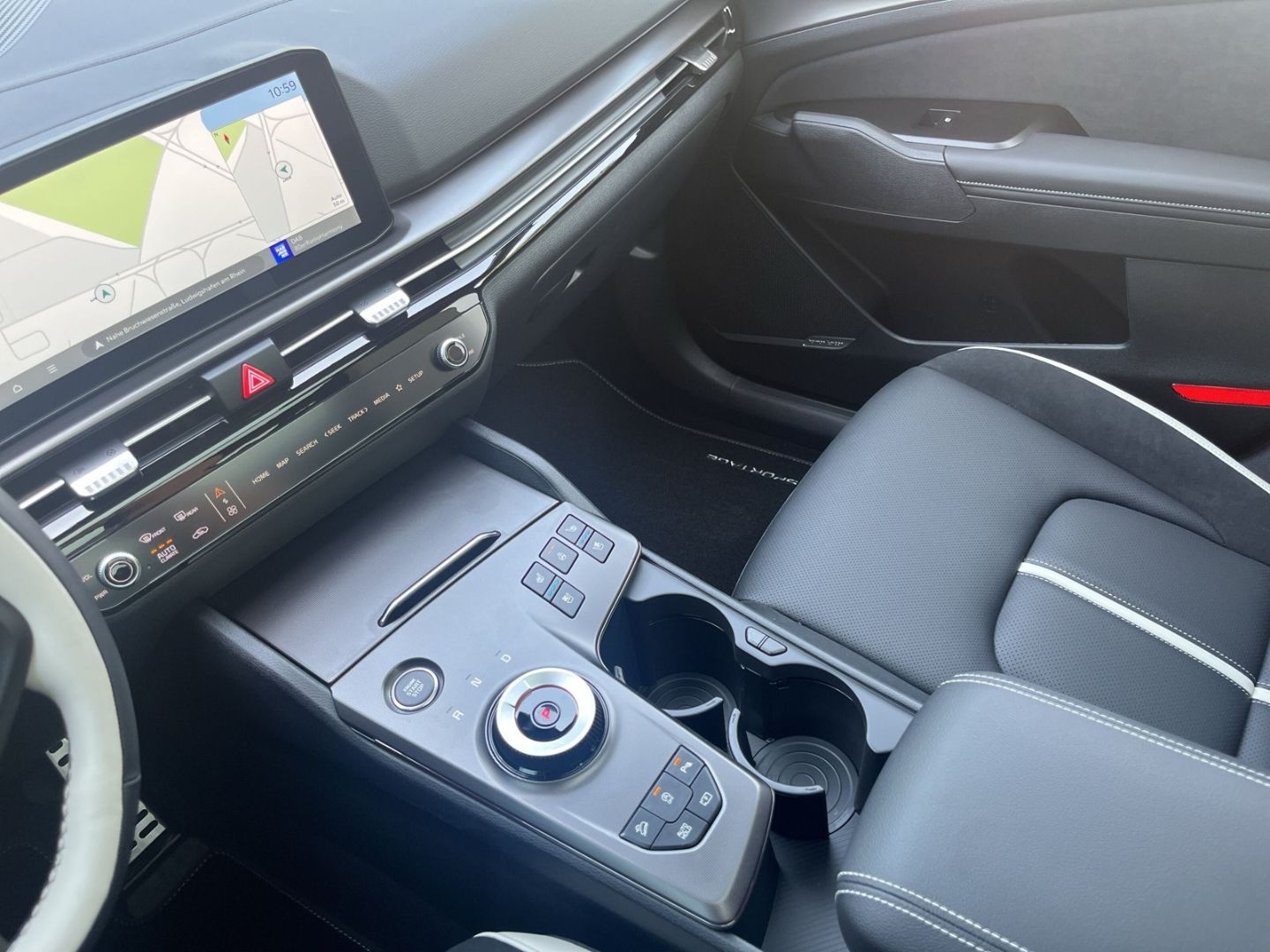 Fahrzeugabbildung Kia Sportage 1.6T AWD DCT GT-LINE *DRIVEWISE-PAKET*S