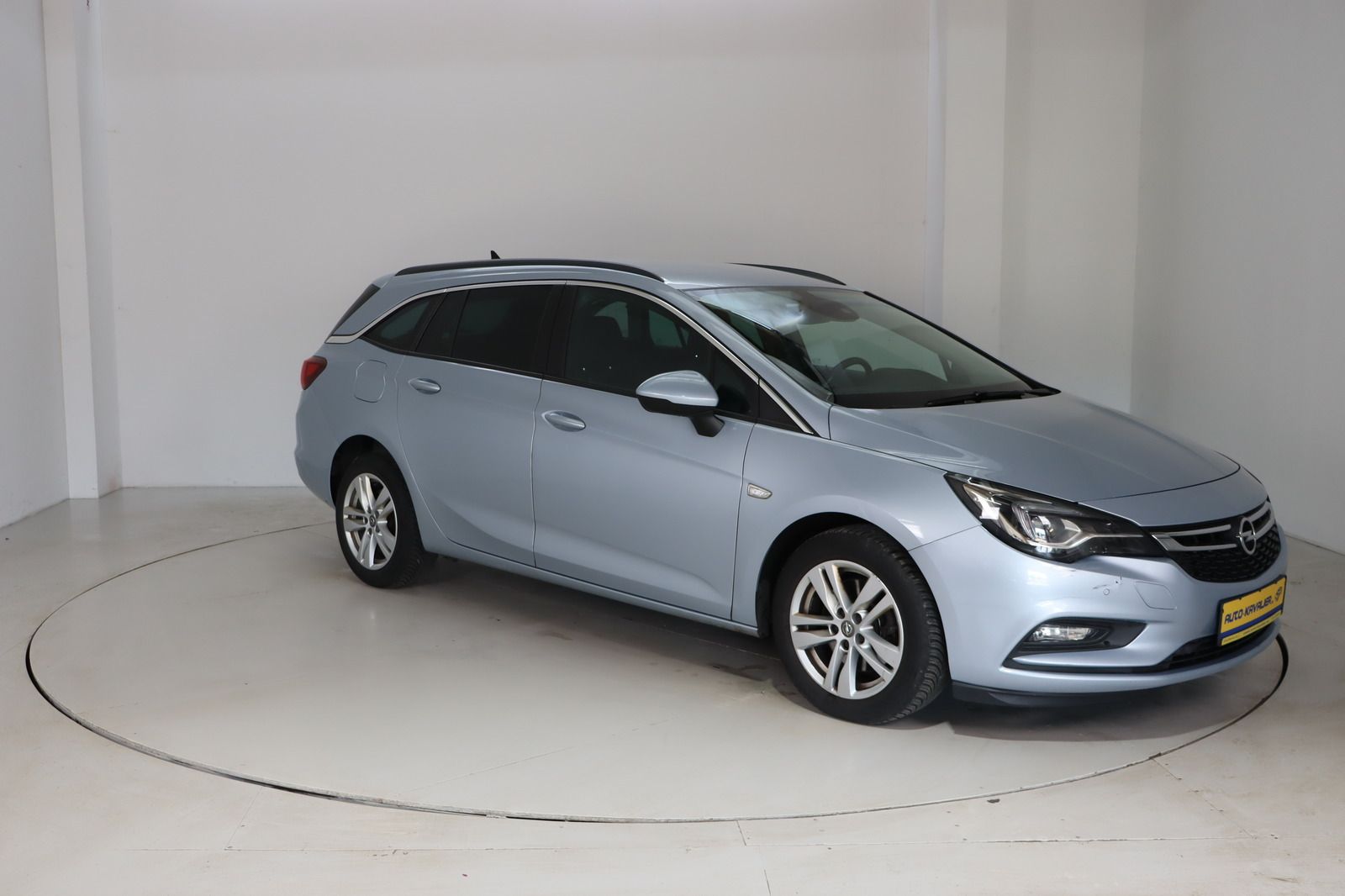 Fahrzeugabbildung Opel Astra K Sports Tourer Active