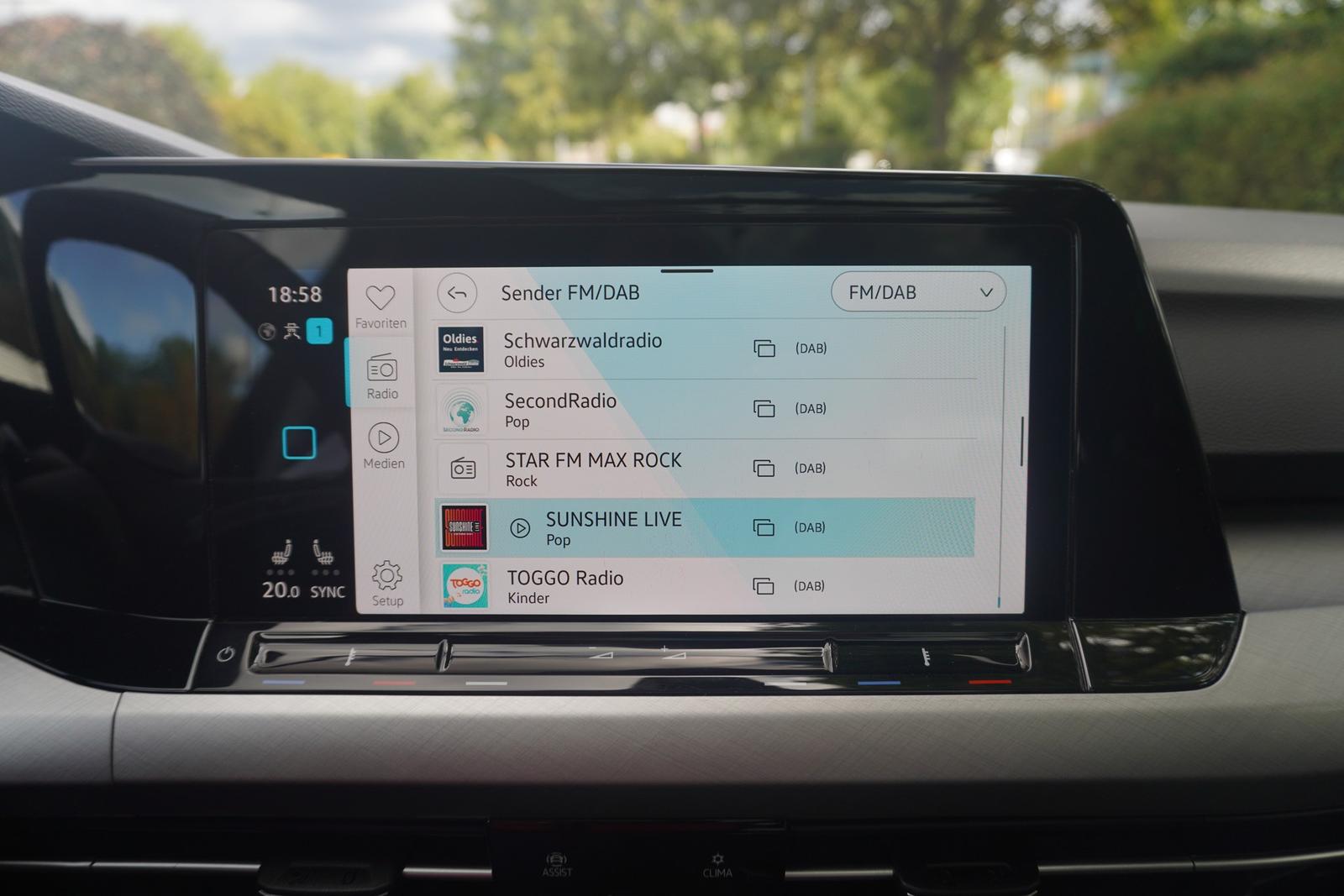 Volkswagen Golf VIII Variant 1.5 TSI LED Navi AHK Bluetooth, миниатюра 14