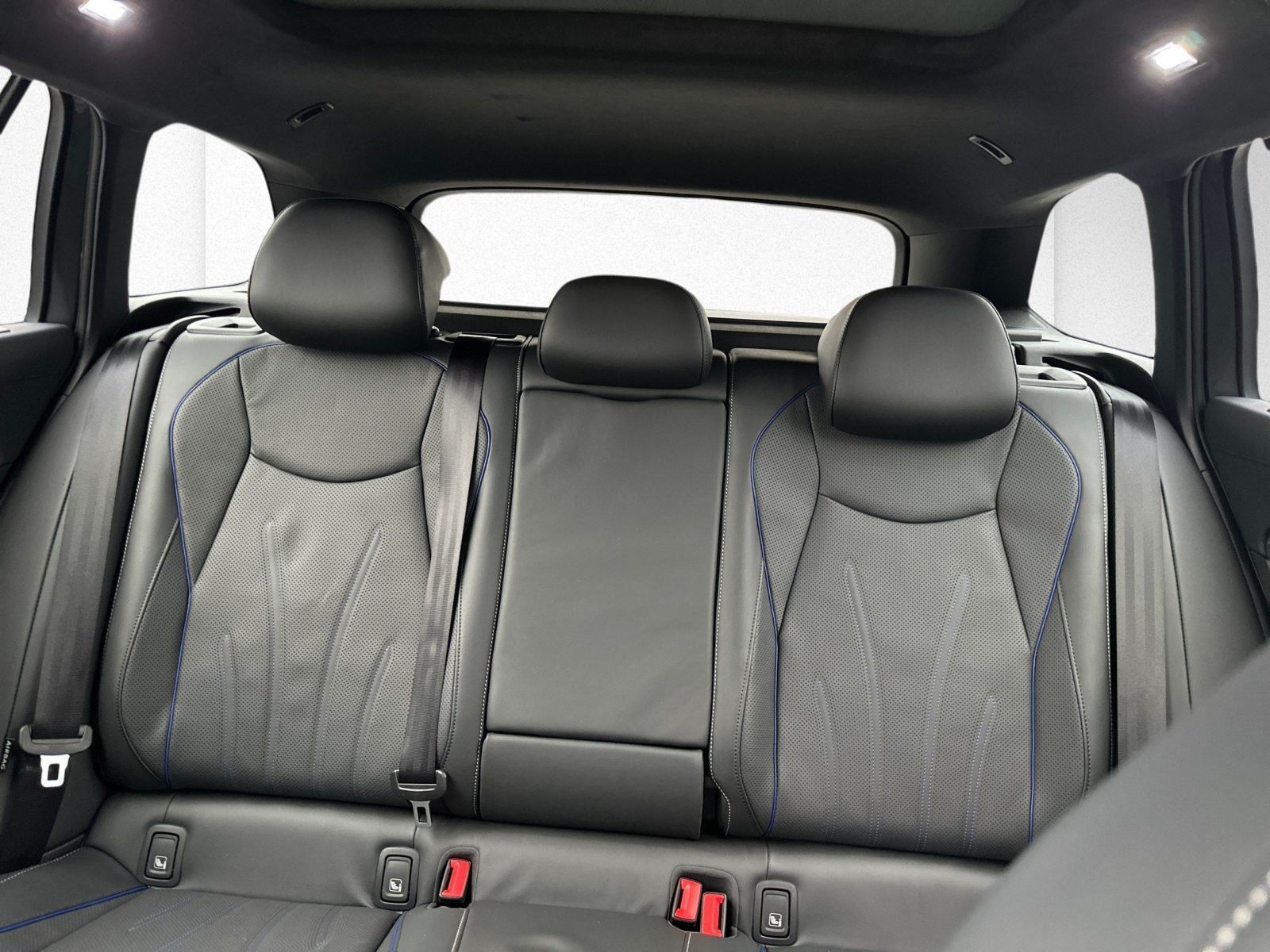 Volkswagen Passat - Bild 9