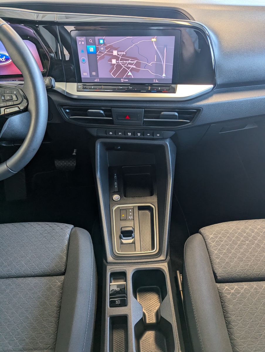 FORD Tourneo Connect L2 Titanium 7-Sitze LED Cam AHK - Image 21
