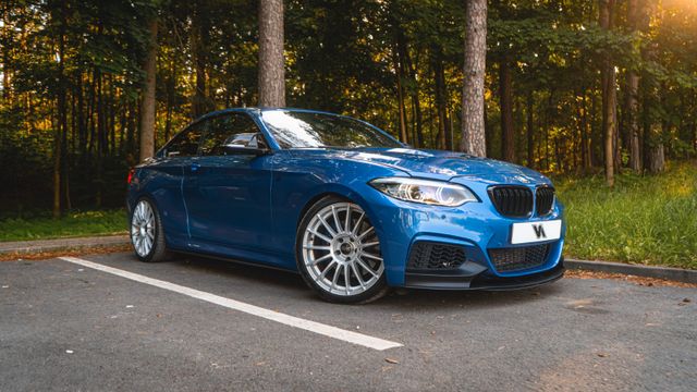 BMW M235i