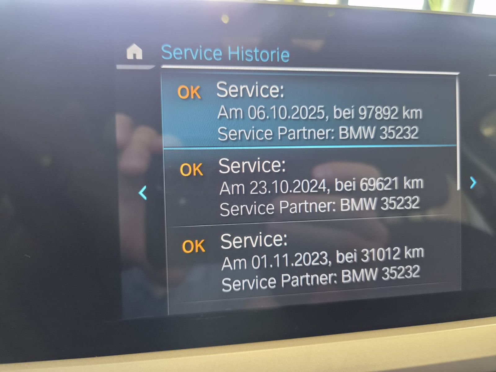 Fahrzeugabbildung BMW 330 e Advantage / NAVI / KLIMA / Garantie