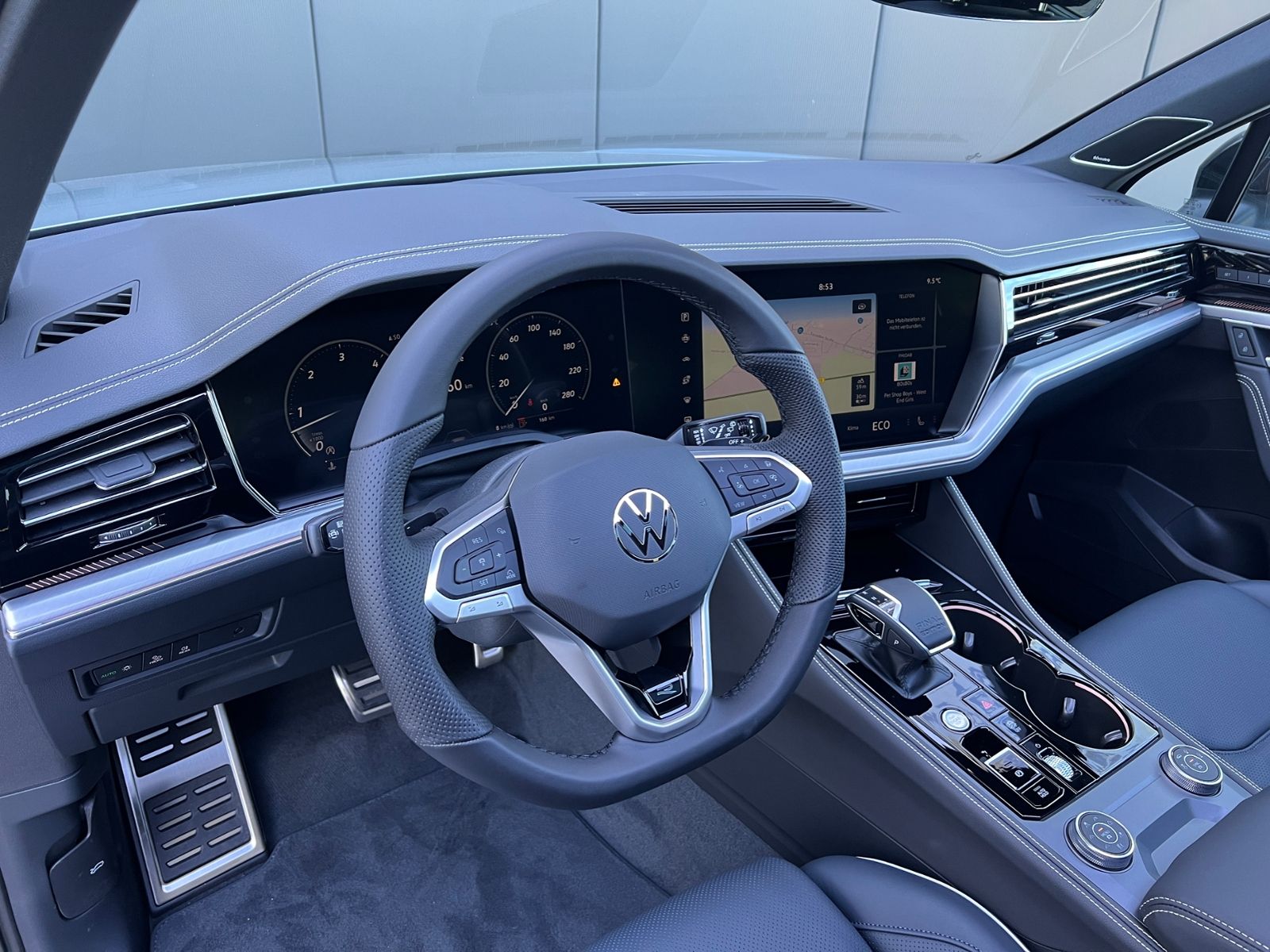 Fahrzeugabbildung Volkswagen Touareg R-Line FINAL EDITION 3.0 TDI 4MOTION