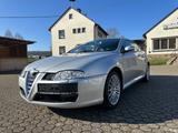 Alfa Romeo GT 1.9 JTD  (1. Hand + TÜV NEU)