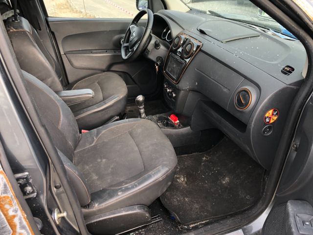 Dacia Lodgy Stepway,Navi,99KM,Airbags-Motor&Getrebe OK