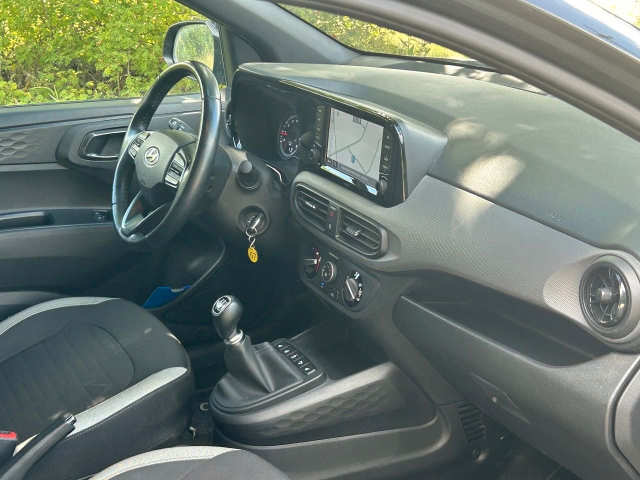 Fahrzeugabbildung Hyundai i10 1.0 Connect & Go *Navi*Klima*CarPlay*Kamera*