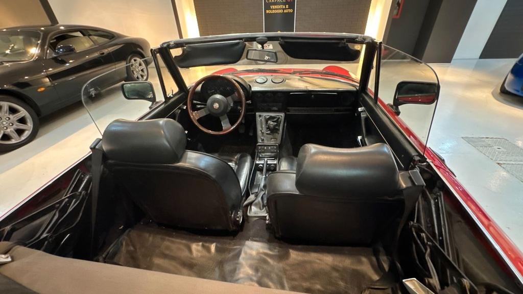 Alfa Romeo Spider