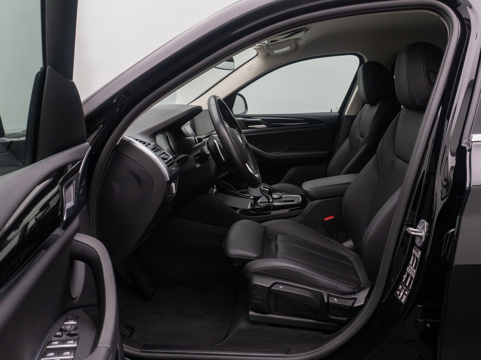 Fahrzeugabbildung BMW X4 xD20i 360° DAB CockpitPlus WLAN LED M Sport