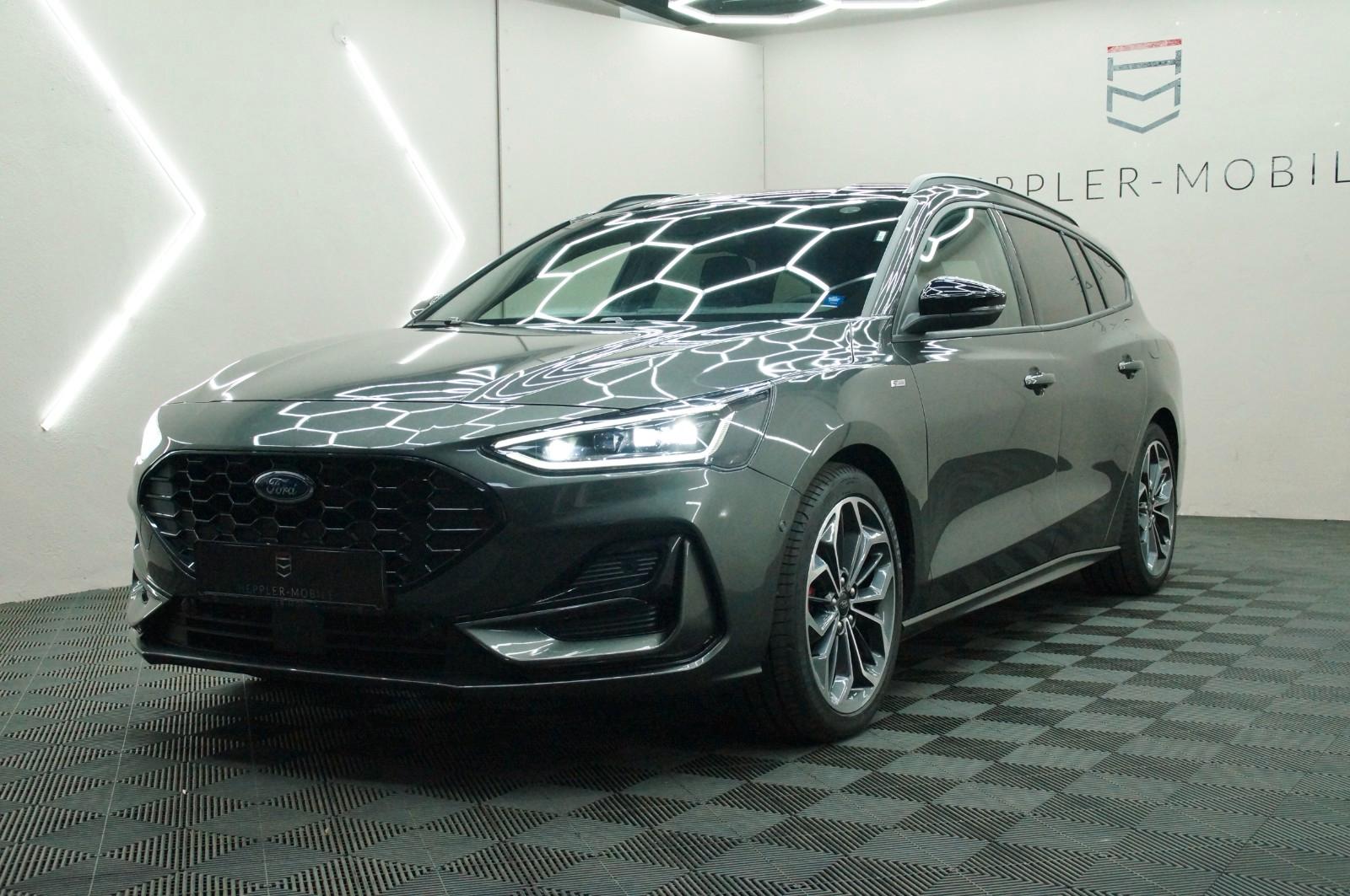 Ford Focus ST-Line X LED Matrix DCT ACC B&O Blis