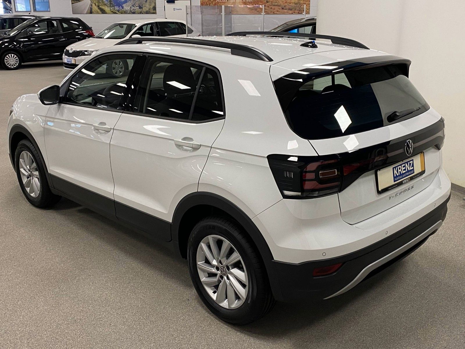 Fahrzeugabbildung Volkswagen T-Cross 1.5 TSI DSG Life+150 PS+PDC+App+LED+ALU+